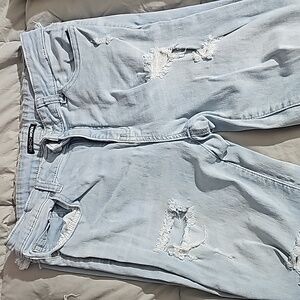 Fashion nova tore jeans